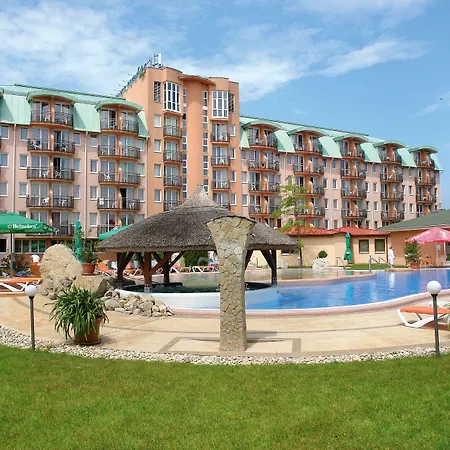 Europa Fit 4*