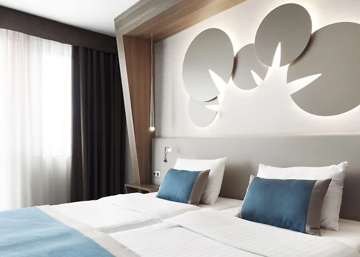 Europa Fit 4*
