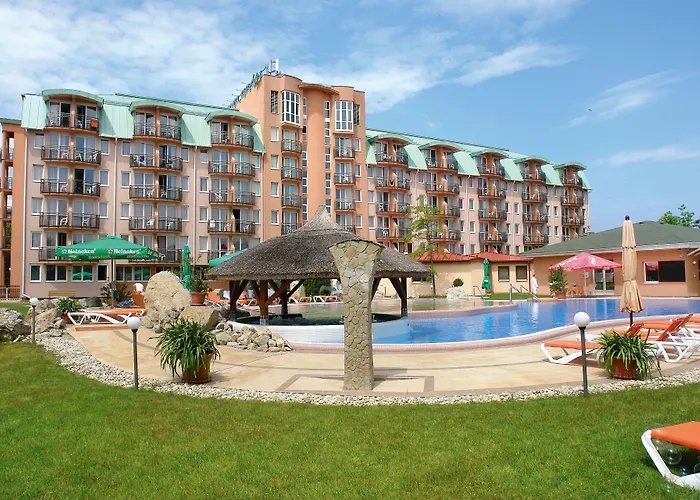 Europa Fit 4*